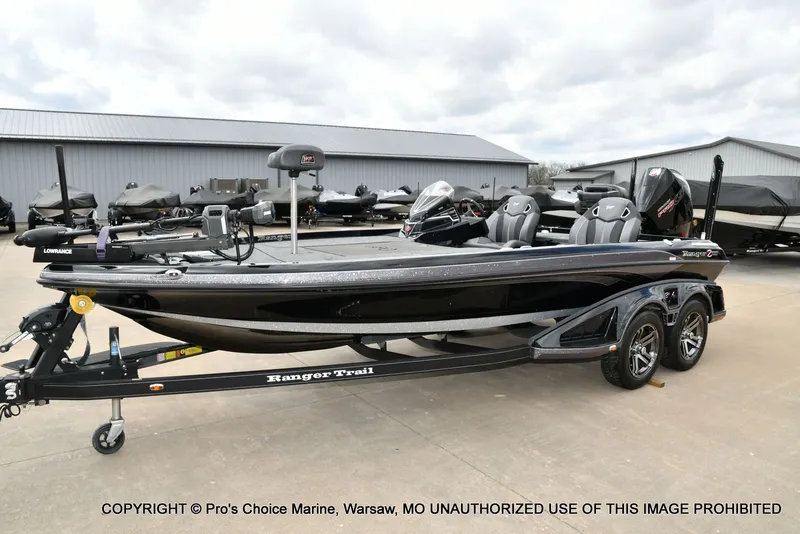 Slide: The Image of 2025 Ranger Z520R Cup Equipped boat on trailer, side view. - 27