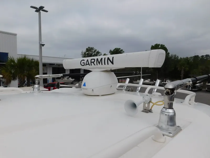 Slide: The Image of Garmin radar on 2023 Pursuit OS 325 Offshore boat. - 21