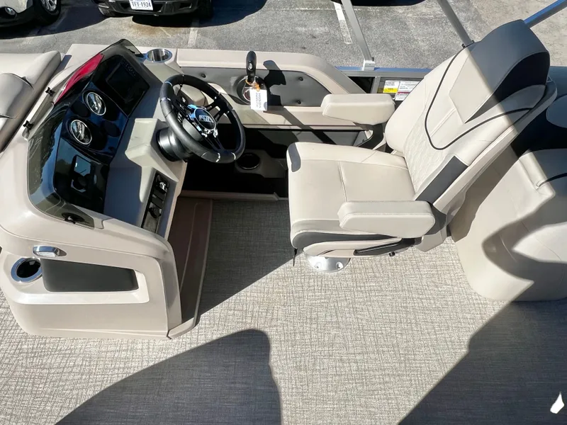 Slide: The Image of Avalon LSZ 23' Quad Lounge Triple-Toon - IN STOCK - $73,559 2026 - 14