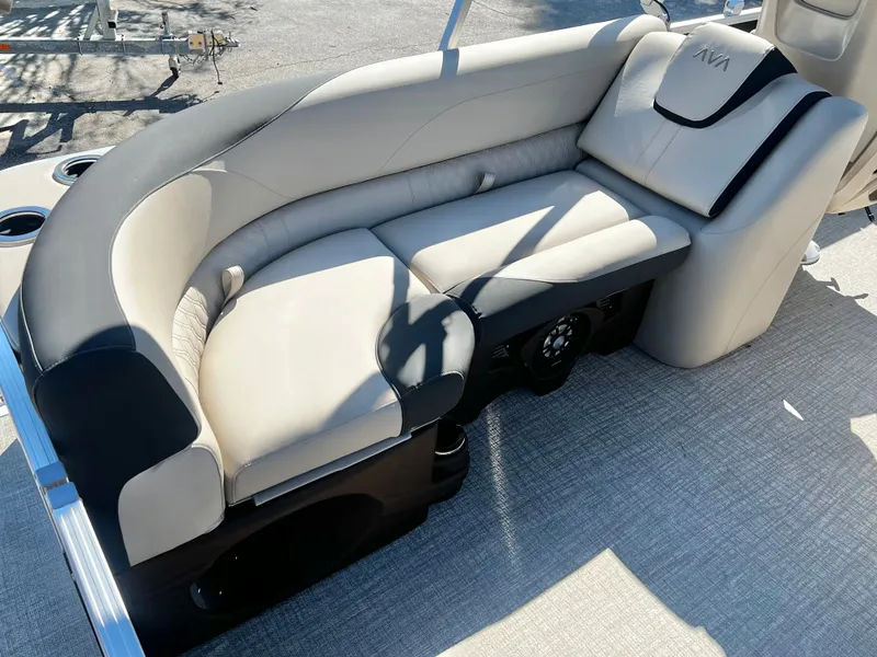 Slide: The Image of Avalon LSZ 23' Quad Lounge Triple-Toon - IN STOCK - $73,559 2026 - 20