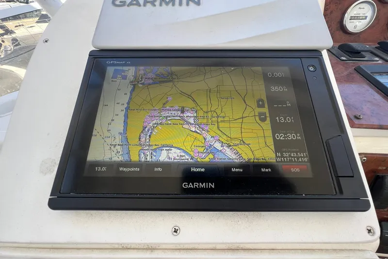 Slide: The Image of Garmin GPS display on 2000 Silverton 453 Motor Yacht showing nautical map. - 9