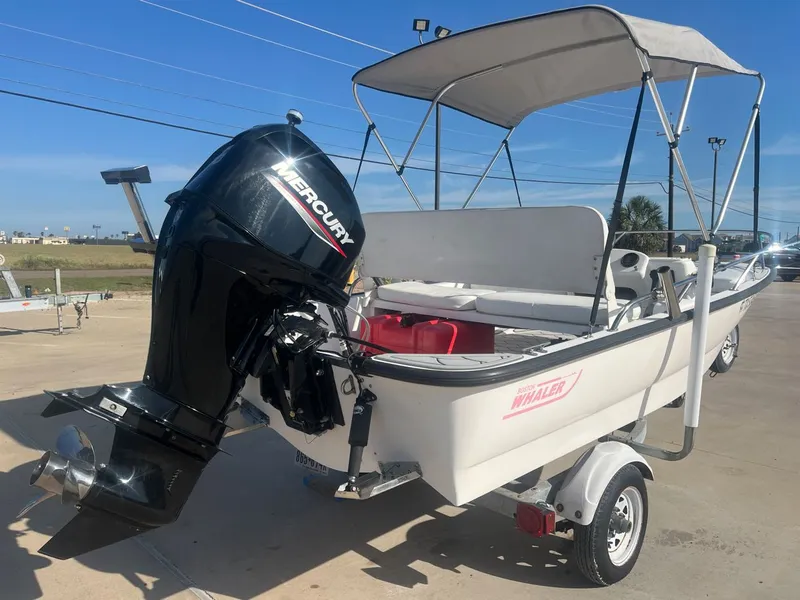 Slide: The Image of Boston Whaler 130 Sport 2002 - 8