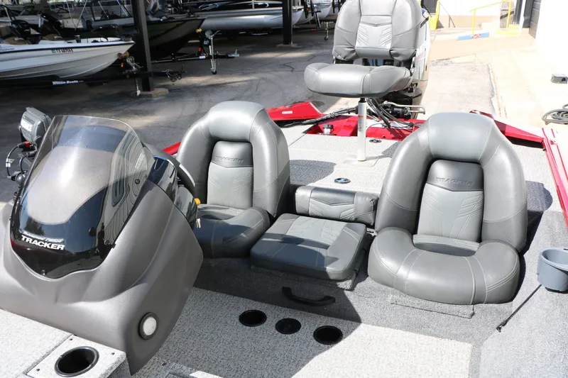 Slide: The Image of Interior of a 2020 Bass Tracker 175 TXW boat with gray seats. - 27