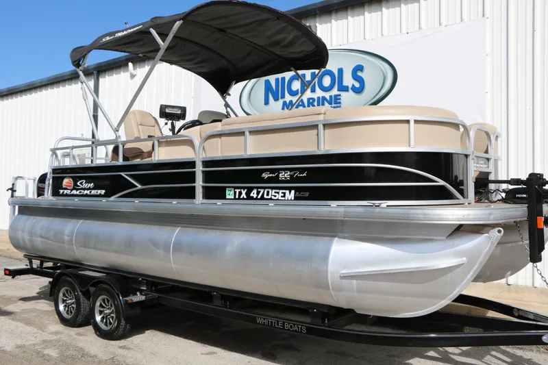Slide: The Image of 2019 Sun Tracker Sport 22 Fish Deluxe pontoon boat at Nichols Marine. - 3