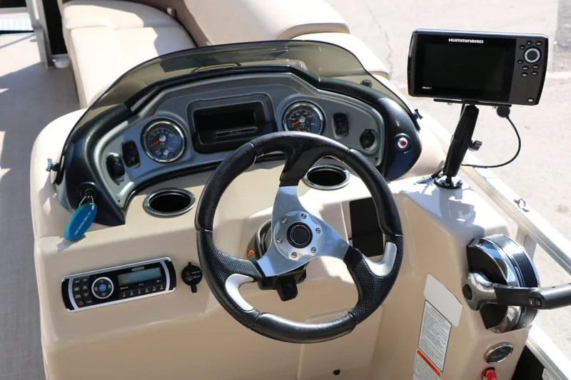 Slide: The Image of Dashboard of 2019 Sun Tracker Sport 22 Fish Deluxe. - 42