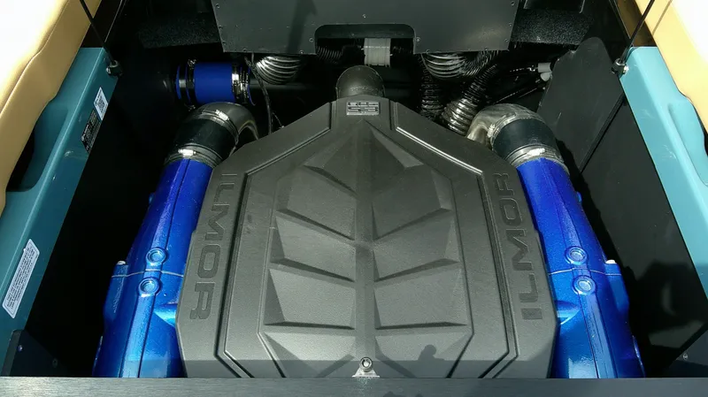 Slide: The Image of MasterCraft NXT22 2026 - 11