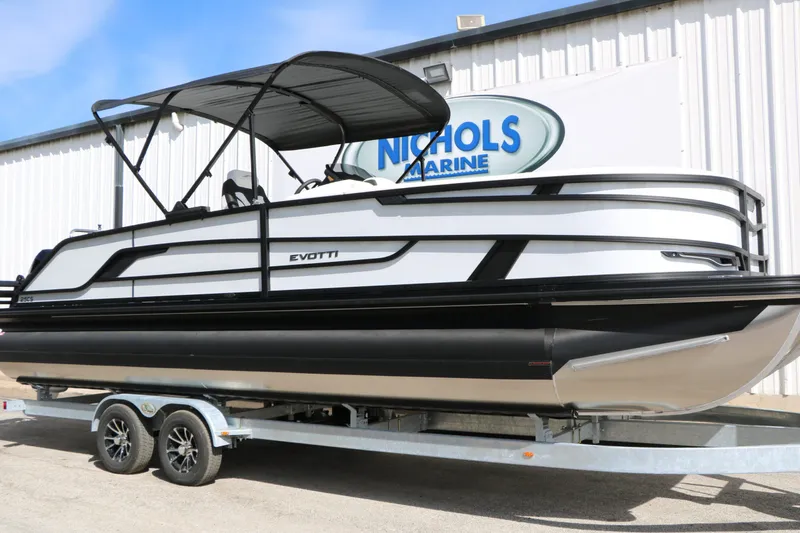 The Image of Evotti 725 CS Tri Toon 2026 on trailer at Nichols Marine. - 1