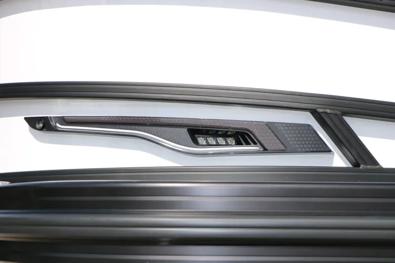 Slide: The Image of Close-up of Evotti 725 CS Tri Toon 2026 boat detail. - 9