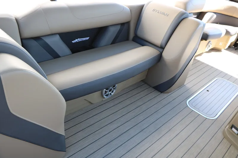 Slide: The Image of Interior of Sylvan Mirage X3 Party Fish Tri Toon 2026. - 28