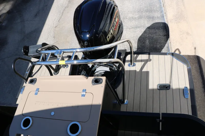 Slide: The Image of Sylvan Mirage X3 Party Fish Tri Toon 2026 with outboard motor. - 39