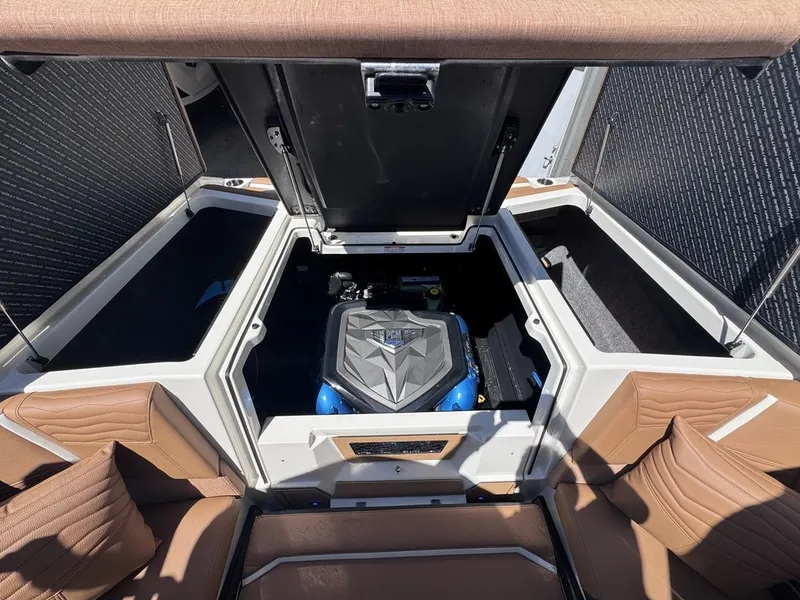 Slide: The Image of Engine compartment of Nautique Super Air Nautique G25 2026. - 13