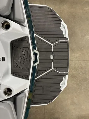 Slide: The Image of MasterCraft XT24 2026 - 13