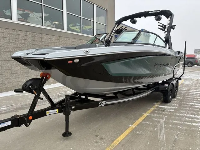 Slide: The Image of MasterCraft XT24 2026 - 2