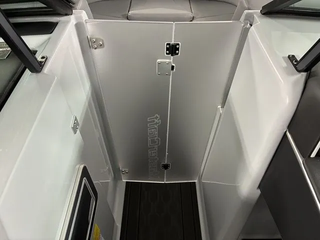 Slide: The Image of MasterCraft XT24 2026 - 46