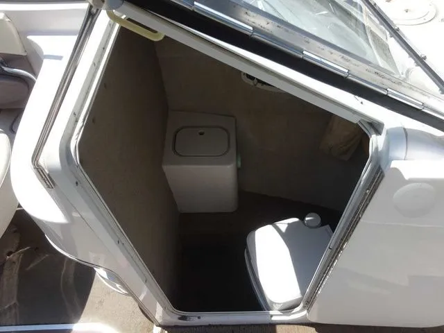 Slide: The Image of Four Winns 240 Horizon 1997 - 15