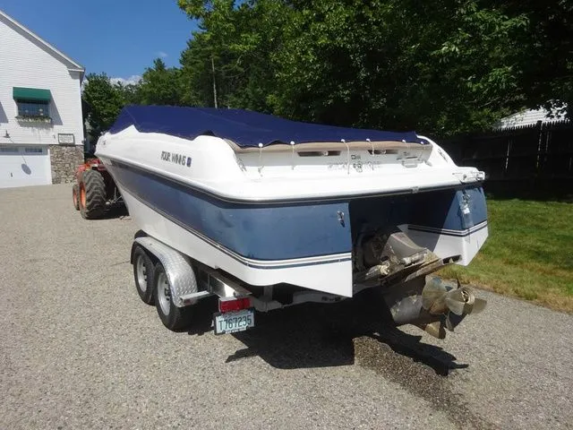 Slide: The Image of Four Winns 240 Horizon 1997 - 3