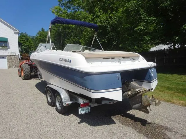 Slide: The Image of Four Winns 240 Horizon 1997 - 5