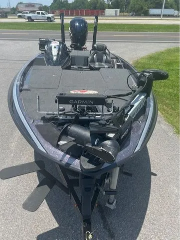 Slide: The Image of Skeeter FXR20 Limited 2023 - 3