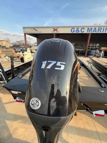 Slide: The Image of Xpress H20 Crappie 2026 - 11