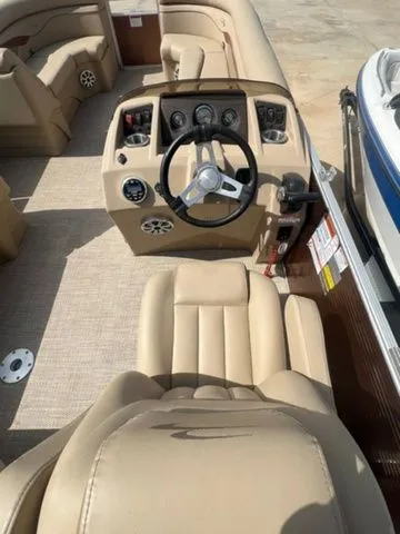 Slide: The Image of Bennington 23SSXP 2019 - 13