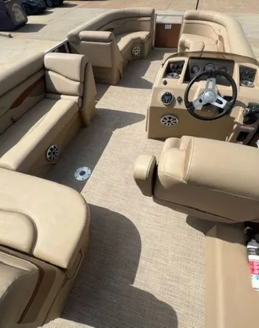 Slide: The Image of Bennington 23SSXP 2019 - 17