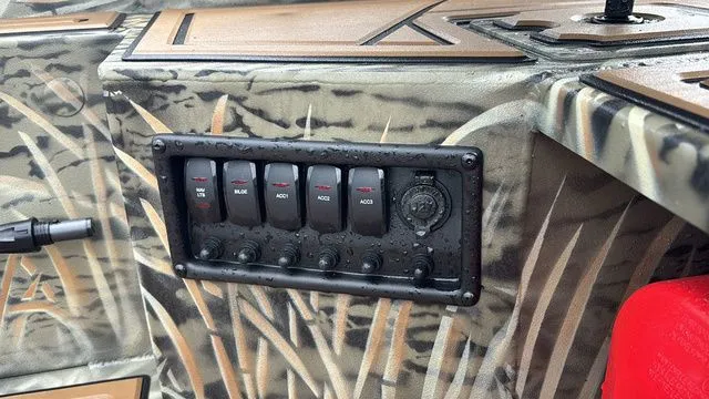 Slide: The Image of Tracker Grizzly 1650 T Prairie Wings Edition 2026 - 5