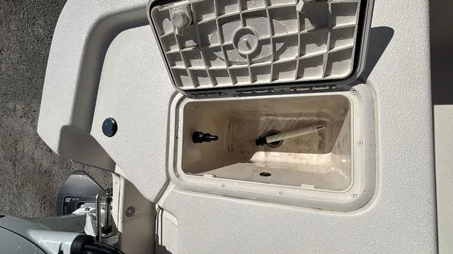 Slide: The Image of Carolina E16 JVX 2024 - 14