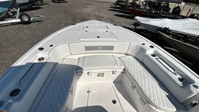 Slide: The Image of Sea Fox 282 Hybrid LT 2026 - 24