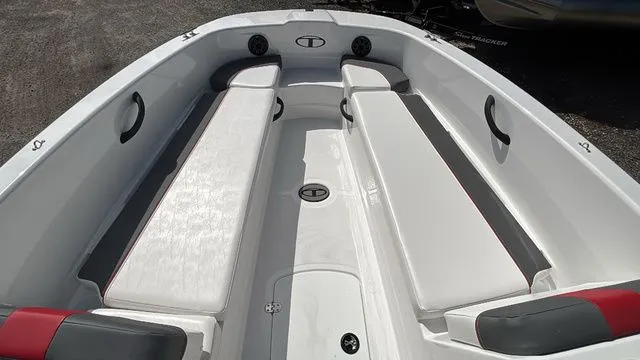 Slide: The Image of Tahoe T18 2026 - 18