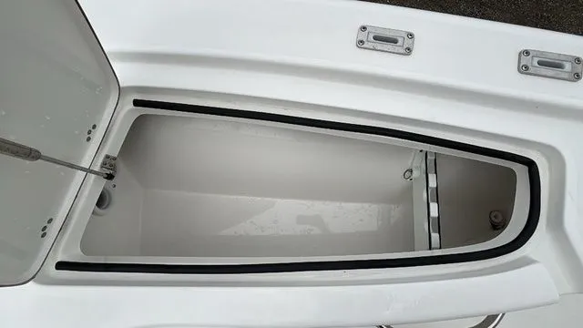 Slide: The Image of Sea Pro 250 Bay 2026 - 27