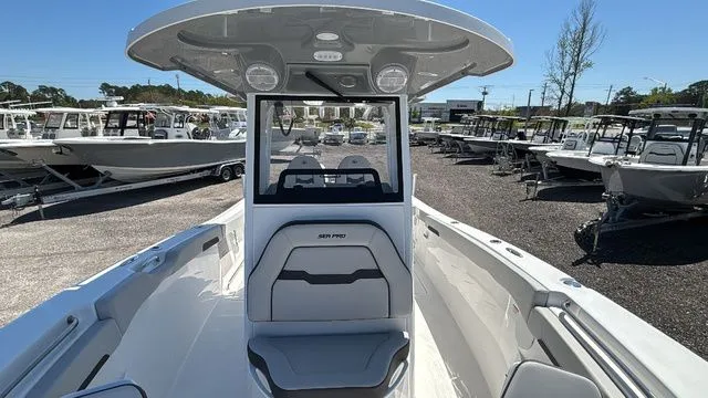 Slide: The Image of Sea Pro 262 Offshore DLX 2026 - 20