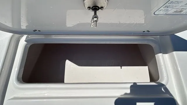 Slide: The Image of Sea Pro 172 Bay 2026 - 10
