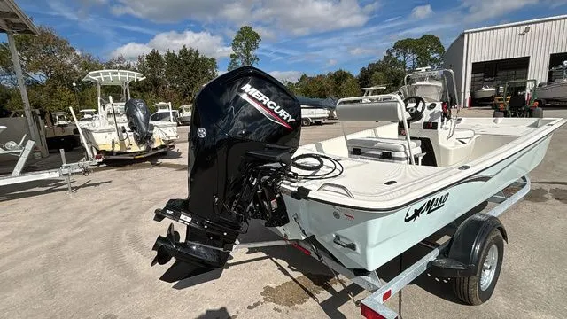 Slide: The Image of Mako Pro Skiff 17 CC 2026 - 7