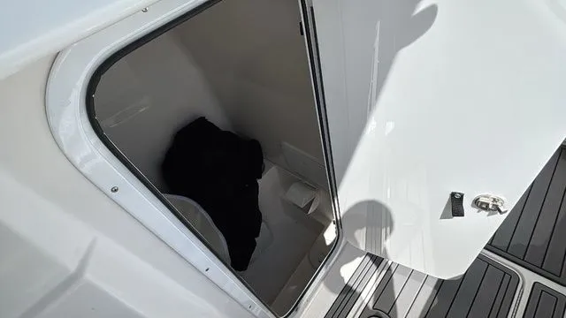 Slide: The Image of Fountain 34 Cc 2019 - 22