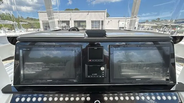 Slide: The Image of Fountain 34 Cc 2019 - 33