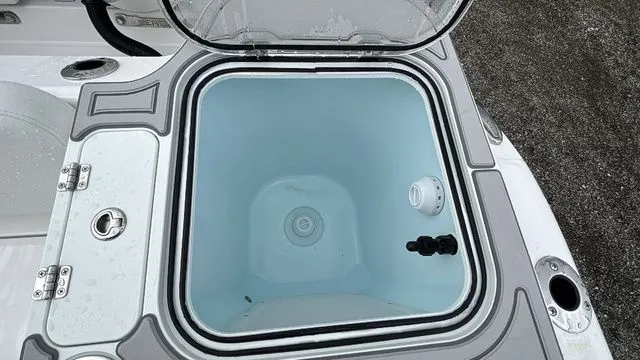 Slide: The Image of Sea Fox 268 Commander 2026 - 12