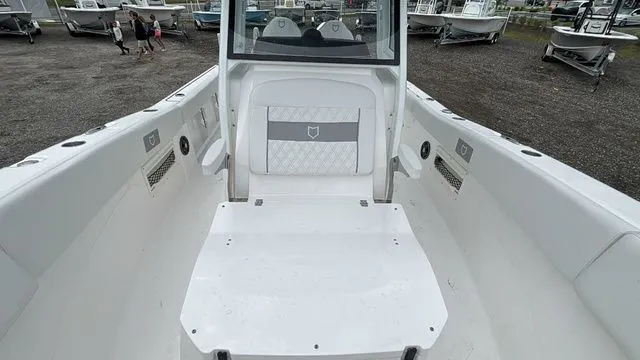 Slide: The Image of Sea Fox 268 Commander 2026 - 29