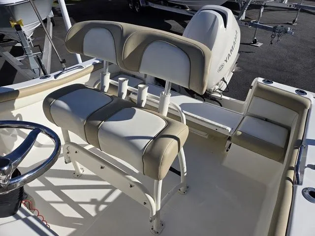 Slide: The Image of Scout 210 XFS 2012 - 12