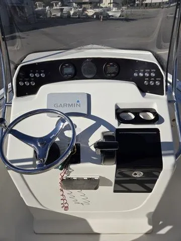 Slide: The Image of Scout 210 XFS 2012 - 13