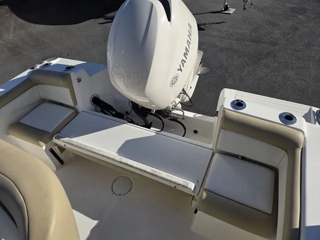 Slide: The Image of Scout 210 XFS 2012 - 14