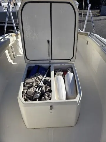 Slide: The Image of Scout 210 XFS 2012 - 8