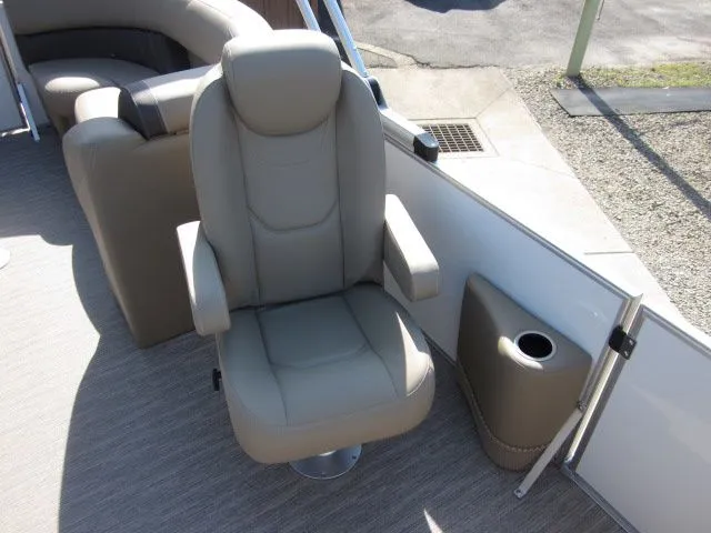 Slide: The Image of Sylvan Mirage 8522 LZ 2026 - 13