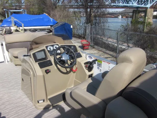 Slide: The Image of Sylvan Mirage 8522 LZ 2026 - 15