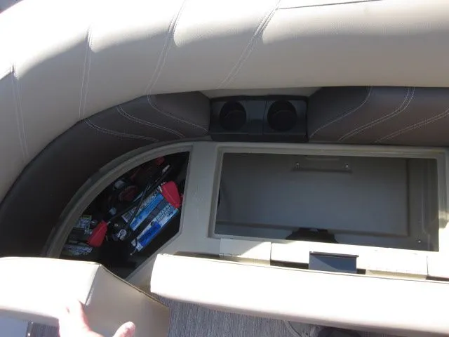 Slide: The Image of Sylvan Mirage 8522 LZ 2026 - 18