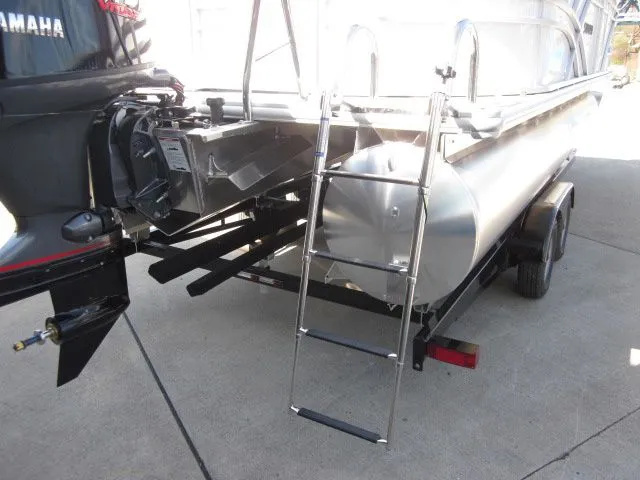 Slide: The Image of Sylvan Mirage 8522 LZ 2026 - 22