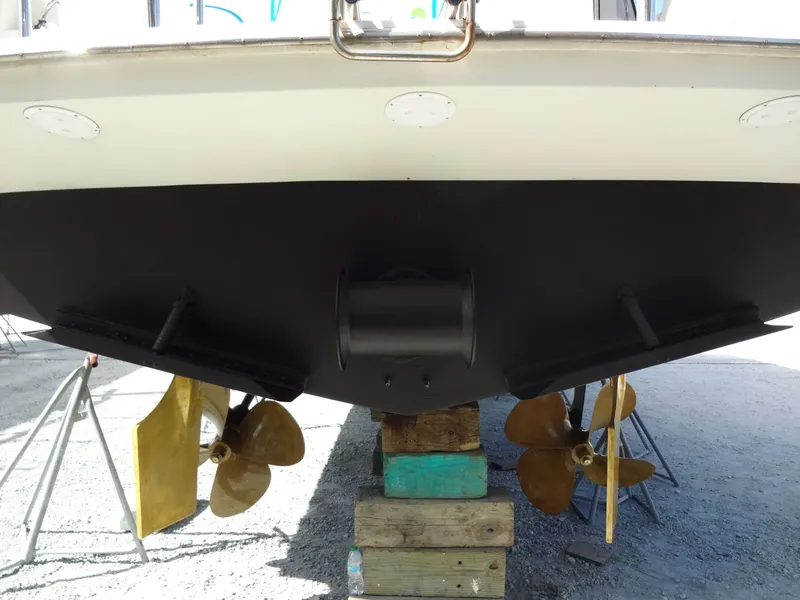 Slide: The Image of Navigator 5600 Sundance Pilothouse 1997 - 105