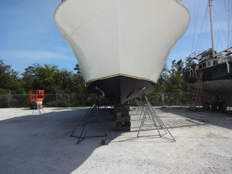 Slide: The Image of Navigator 5600 Sundance Pilothouse 1997 - 114