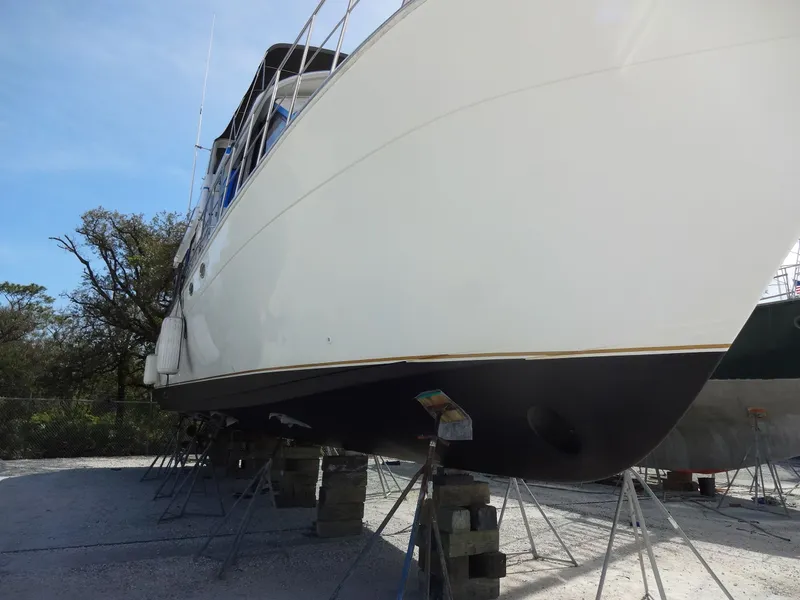 Slide: The Image of Navigator 5600 Sundance Pilothouse 1997 - 117