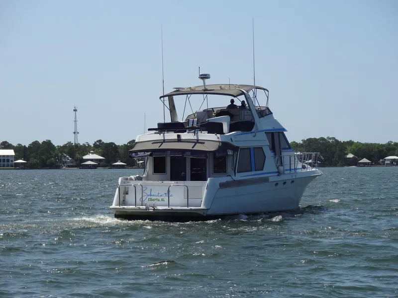 Slide: The Image of Navigator 5600 Sundance Pilothouse 1997 - 123
