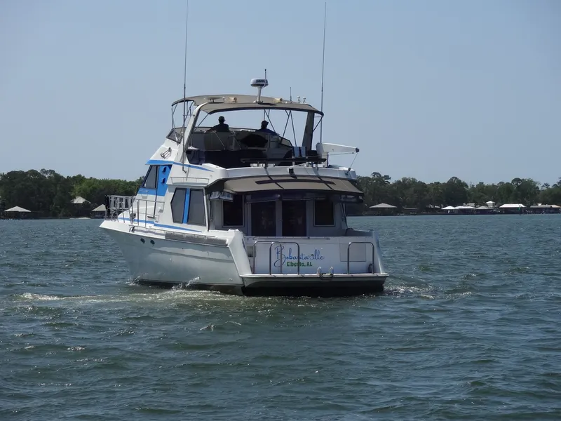 Slide: The Image of Navigator 5600 Sundance Pilothouse 1997 - 125